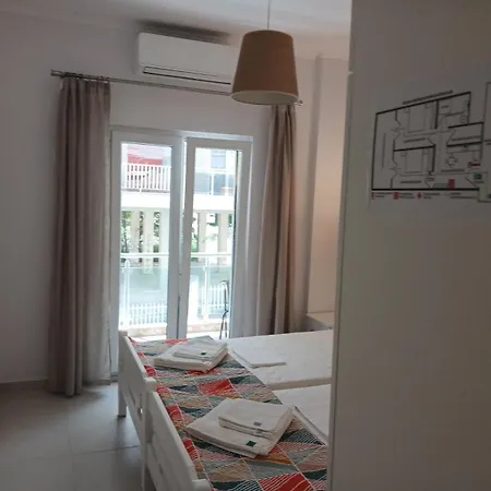 Apartament V & V Nea Kallikrateia