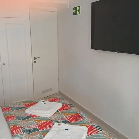 V & V Nea Kallikrateia