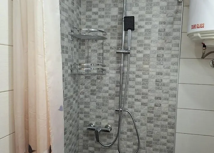V & V